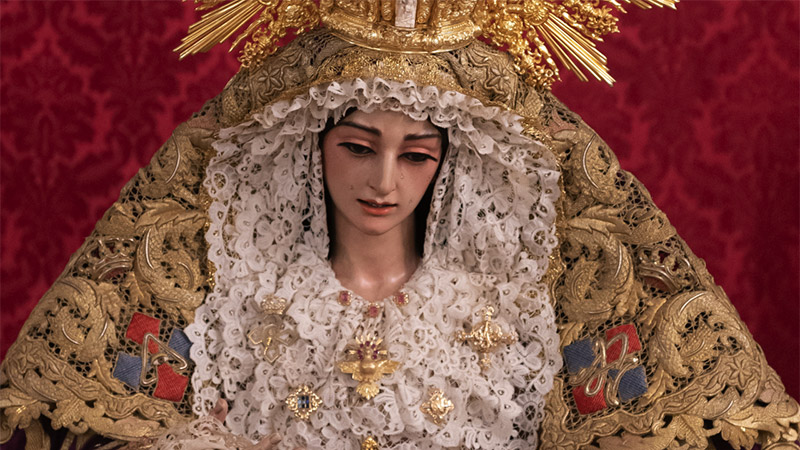 Procesión de la Trinidad Coronada